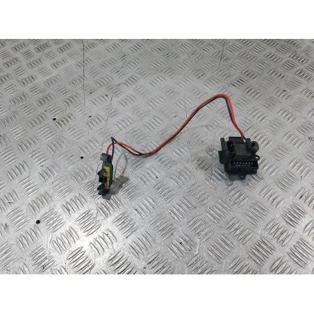 REZYSTOR, OPORNICA DMUCHAWY RENAULT TRAFIC ( 01-14 ) 1.9 DCI 2004 