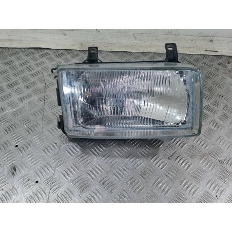 LAMPA PRAWA PRZÓD VW TRANSPORTER T4 2.4 D 1999 441-1114R 