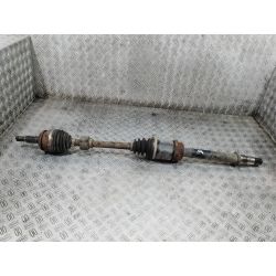 PÓŁOŚ PRAWA PRZÓD TOYOTA AVENSIS III T27 2.0 D4D2008                                            