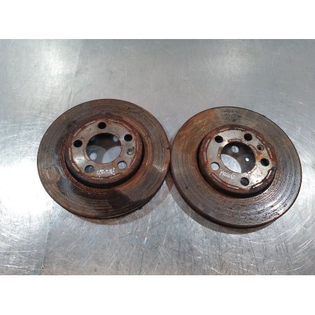 TARCZE HAMULCOWE PRZÓD SKODA FABIA I 1.4 TDI 2007 