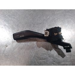 PRZEŁĄCZNIK MANETKA KIERUNKOWSKAZÓW AUDI A3 8P 1.9 TDI20041K0953513                                            