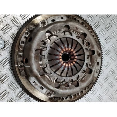 SPRZEGŁO KOMPLETNE VW POLO 9N 1.9 SDI 2002 R0301052710 