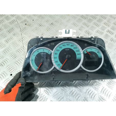 LICZNIK TOYOTA COROLLA VERSO II 2.2 DCAT 2008 