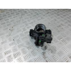 PRZEPUSTNICA HYUNDAI TUCSON 2.42003                                            