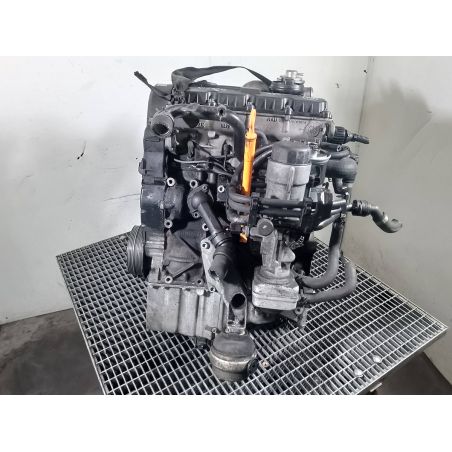 SILNIK AUDI A4 B6 1.9 TDI 2002 AVB 