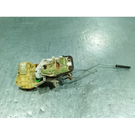 ZAMEK DRZWI PRAWY PRZÓD HONDA JAZZ 1.3 IDSI 2002 