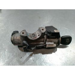 STACYJKA TOYOTA AVENSIS II T25 2.0 D4D2003NO501517/8                                            