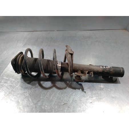 AMORTYZATOR PRZÓD PRAWY VOLVO V50 1.6 HDI 2006 