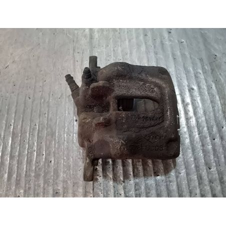 ZACISK HAMULCOWY LEWY PRZÓD RENAULT TRAFIC ( 01-14 ) 2.5 DCI 2004 