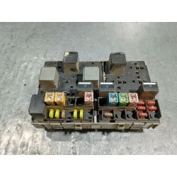 SKRZYNKA BEZPIECZNIKÓW WEWNĘTRZNA FORD TRANSIT MK7 2.2 TDCI2008                                            