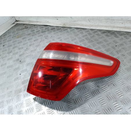 LAMPA TYLNA PRAWA CITROEN C4 PICASSO 1.6 HDI 2007 