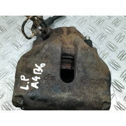ZACISK HAMULCOWY LEWY PRZÓD AUDI A4 B6 2.0 B2001                                            