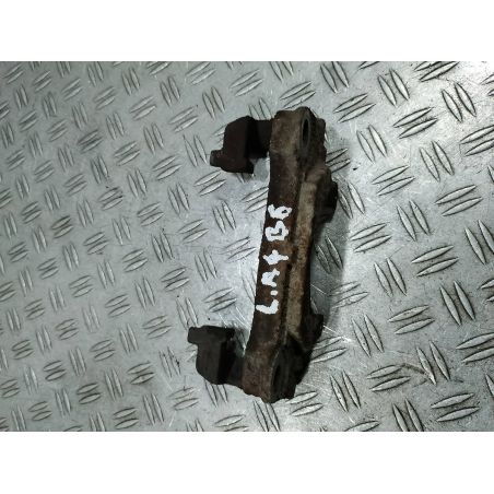 JARZMO LEWY PRZÓD AUDI A4 B6 2.0 B 2001 