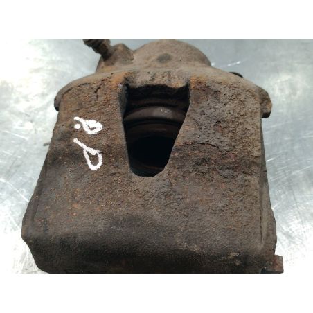 ZACISK HAMULCOWY PRAWY PRZÓD VW GOLF V 1.4 16V MPI 2007 