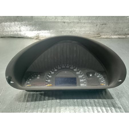 LICZNIK MERCEDES-BENZ KLASA C W203 2.2 CDI 2003 A2035403047 