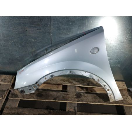 BŁOTNIK LEWY PRZÓD OPEL CORSA C 1.0 B 2001 