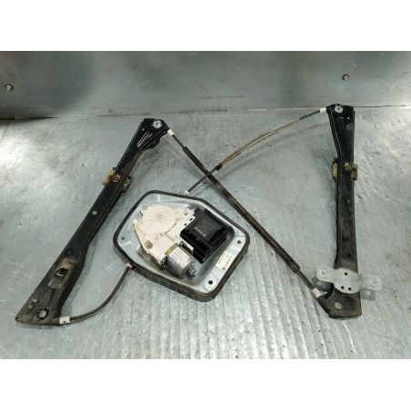 PODNOŚNIK SZYBY PRAWY PRZÓD VW GOLF V 1.9 TDI 2008 1K5837462B  1K5837402AM 