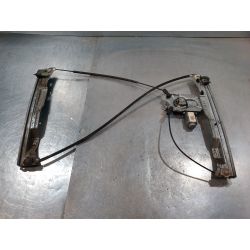 PODNOŚNIK SZYBY PRAWY PRZÓD RENAULT CLIO III ( 05-13 ) 1.5 DCI2006400857                                            