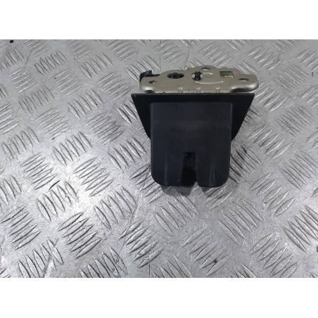 ZAMEK KLAPY AUDI Q7 (2005-2015)  3.0 TDI 2009 4F9827505 