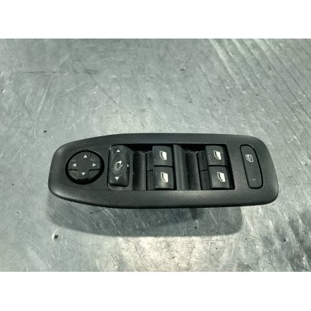 PANEL STEROWANIA SZYB I LUSTEREK PEUGEOT 208 1.5 BLUEHDI 1.5 BLUEHDI 2019 98242539ZD 1 