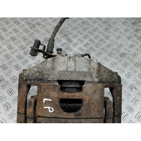 ZACISK HAMULCOWY LEWY PRZÓD AUDI A6 C6 3.2 FSI 255KM 3.2 V6 FSI 2005 