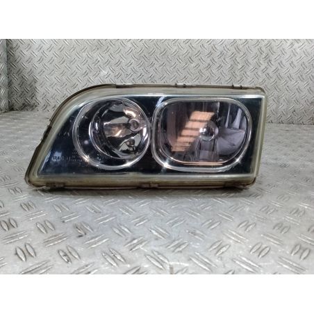 LAMPA PRZEDNIA LEWA XENON VOLVO V40 ( 95-04 ) 1.8 16V 2002 30899884  5DV007760-43  30859759 