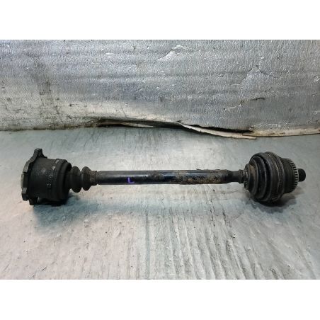 PÓŁOŚ LEWA PRZÓD VW PASSAT B5 FL 1.9 TDI 2003 