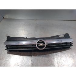 ATRAPA GRILL GRIL OPEL ASTRA H 1.7 CDTI200513241967  13241962  13241961  13241963                                            