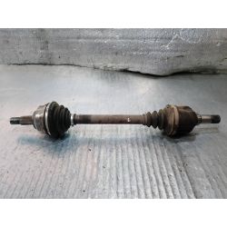 PÓŁOŚ LEWA PRZÓD CITROEN C8 2.0 HDI2011                                            