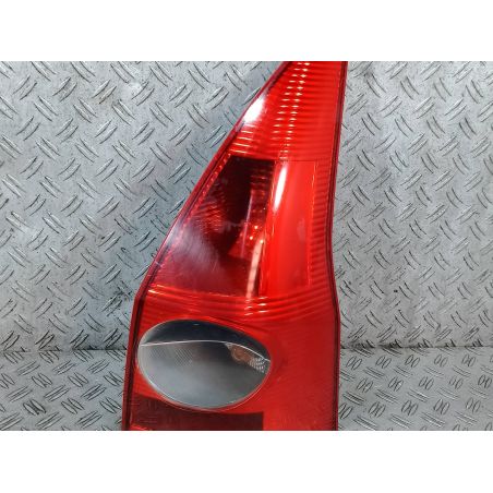 LAMPA TYLNA PRAWA RENAULT MEGANE II ( 02-09 ) 2.0 16V  2003 8200142683 