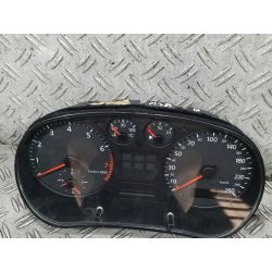 LICZNIK AUDI  A3 8L 1.6 B19988L0919860E          110.008.894/002                                            