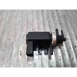 ZAWÓR PODCIŚNIENIA VW GOLF IV 1.9 TDI20011J0906827                                            