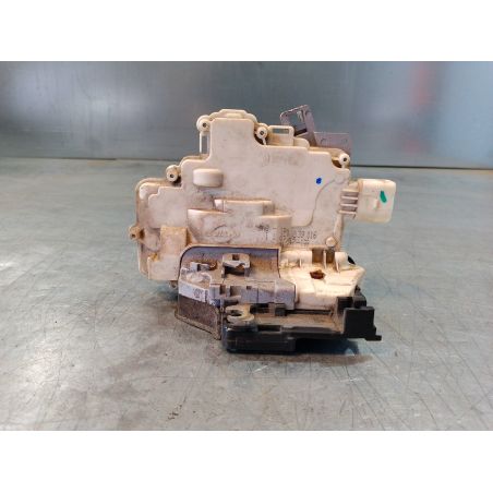 ZAMEK DRZWI PRAWY TYŁ SEAT LEON II 2.0 TDI 2006 1P0839016 