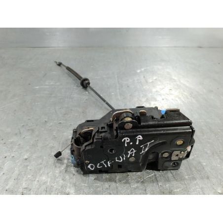 ZAMEK DRZWI PRAWY PRZÓD SKODA OCTAVIA II 2.0 TDI  BKD 2005 