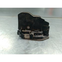 ZAMEK DRZWI LEWY TYŁ BMW E60 3.0 D20037036171                                            