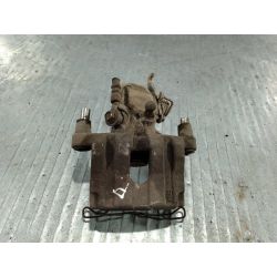 ZACISK HAMULCOWY PRAWY TYŁ NISSAN PRIMERA P12 ( 03-07 ) 1.8 16V2003                                            