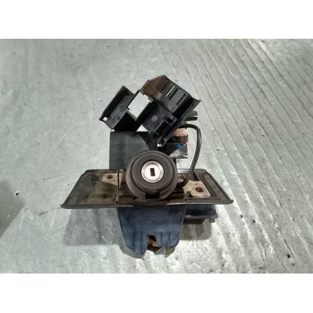 ZAMEK KLAPY MERCEDES-BENZ W208 CLK 2.0 2000 A2088000375 