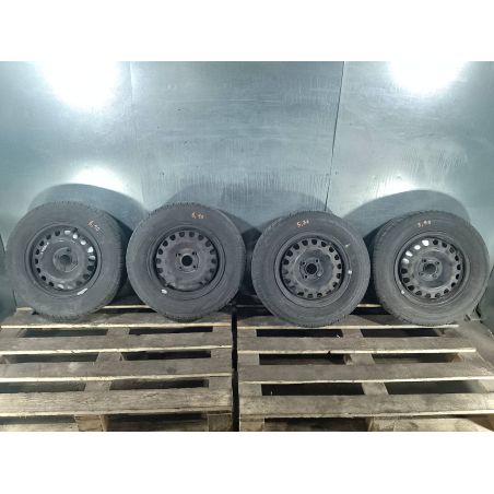 FELGI STALOWE KOMPLET 14 Z OPONAMI OPEL CORSA D 1.3 CDTI 2008 5,5J14H2 