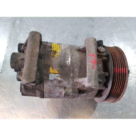 POMPA, SPRĘŻARKA KLIMATYZACJI RENAULT SCENIC II ( 03-09 ) 2.0 16V 2007 8200309193 