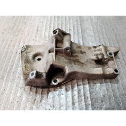 ŁAPA ALTERNATORA VW POLO 9N 1.4 16V2002                                            