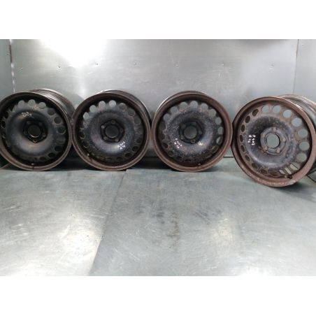 FELGI STALOWE KOMPLET 16 PEUGEOT 407 2.0 HDI 16V 2005 2160133 