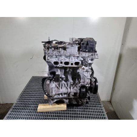 Engine PEUGEOT 2008 1.2  2016 10XVA1  HN01 