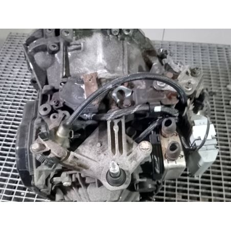 SKRZYNIA BIEGÓW AUTOMAT RENAULT CLIO III ( 05-13 ) 1.6 16V 2007 8200218206  