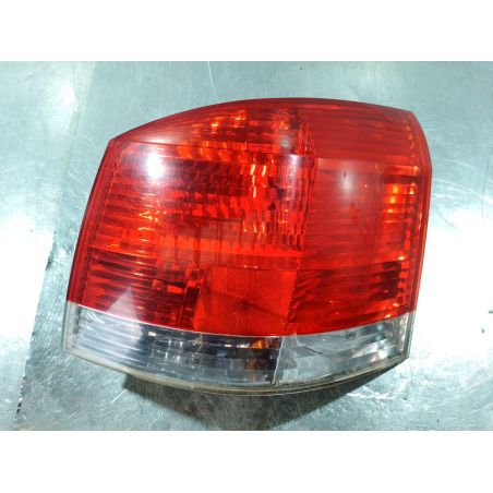 LAMPA TYLNA PRAWA OPEL SIGNUM 2.2 B 2003 13159862 