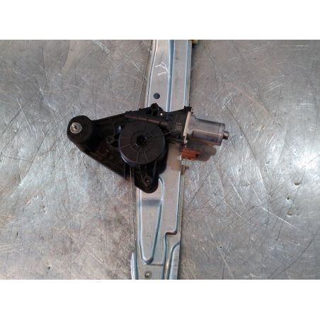 PODNOŚNIK SZYBY PRAWY TYŁ DACIA SANDERO III 1.0 TCE 2021 827208705R-B 