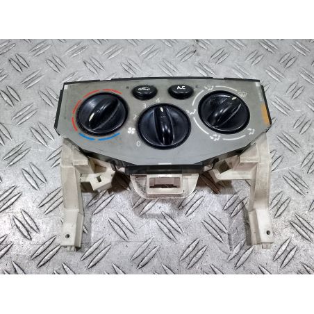 PANEL NAWIEWU RENAULT TRAFIC ( 01-14 ) 1.9 DCI 1.9 DCI 2002 W964098P 