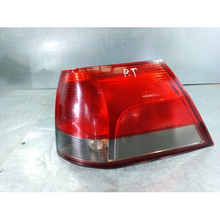 LAMPA TYLNA PRAWA OPEL VECTRA C 1.9 CDTI 2002 13184023   24469462RN  13184023RD 
