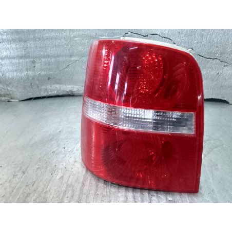 LAMPA TYLNA LEWA VW TOURAN I 1.9 TDI 2002 
