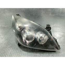 LAMPA PRZÓD PRAWA OPEL SIGNUM 1.9 CDTI200420-B109                                            