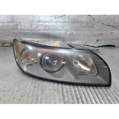 LAMPA PRZÓD PRAWA VOLVO V50 2.0 HDI 2004 30698894  0301198604 